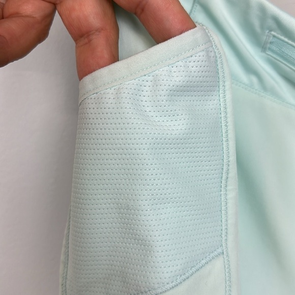 Athleta Girl Solid Record Breaker Short Oasis Blue Sz XXL/16 - Picture 9 of 16